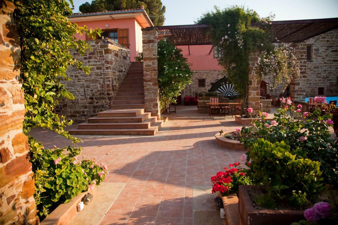 Mouzaliko Guesthouse Mansion Kampochora  Eksteriør billede
